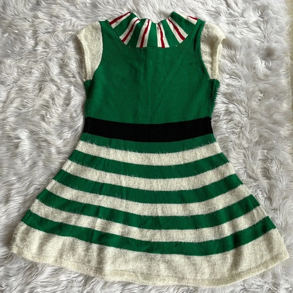 Christmas Dress - Picture 2 of 14